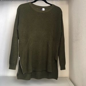 H&M // olive green long line knit sweater